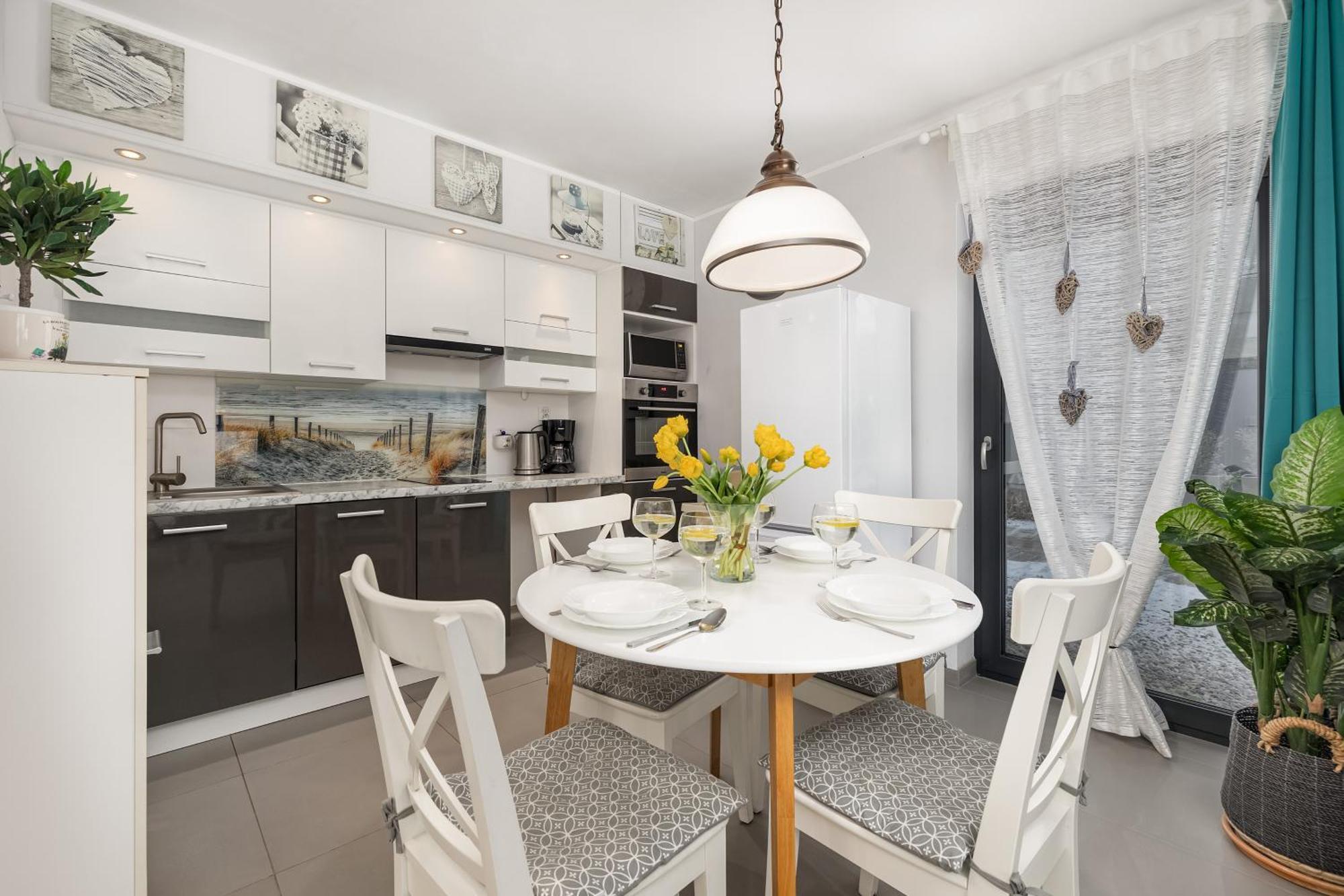 Apartamenty Gardenia Seaside By Noclegi Renters จีฟโนฟ ภายนอก รูปภาพ